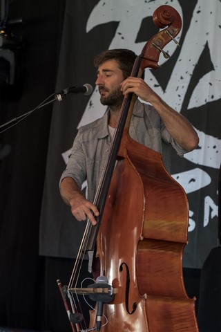 ATELIER SCENIQUE - FESTIVAL SOUS LE CHAPITEAU 2023 - LA ROUTE DES AIRS