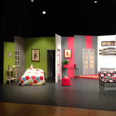 Prestation d'éclairage de pièce de théâtre et régie lumière par l'ATELIER SCENIQUE