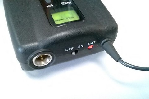 Location micro sans fil HF SHURE ULXP4 Q2 + émetteur pocket SHURE ULX1